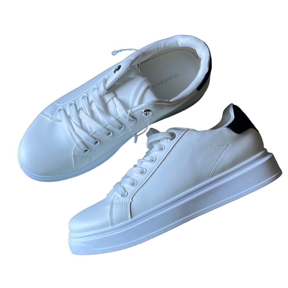 NWOT  Madden Girl Women's Josiiee Sneaker  Size‎ 8.5 - Picture 2 of 10